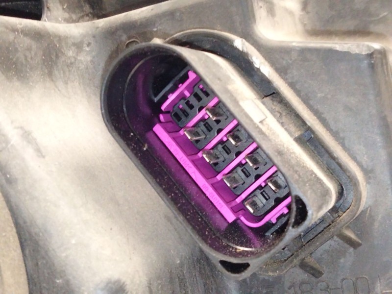 Recambio de faro izquierdo para ford fiesta vi (cb1, ccn) 1.6 tdci referencia OEM IAM 8A6113W030CH  