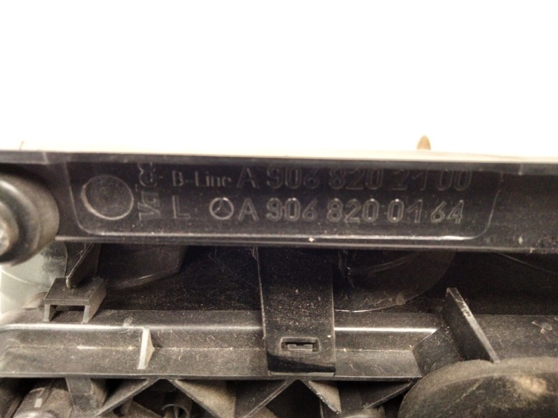 Recambio de piloto trasero izquierdo para mercedes-benz sprinter 3-t furgoneta (b906) 214 cdi (906.611, 906.613) referencia OEM 