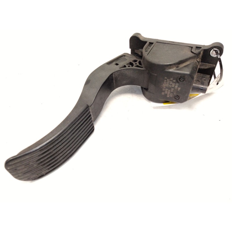 Recambio de pedal acelerador para mercedes-benz sprinter 3-t furgoneta (b906) 214 cdi (906.611, 906.613) referencia OEM IAM A447