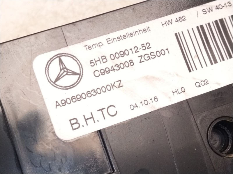 Recambio de mando climatizador para mercedes-benz sprinter 3-t furgoneta (b906) 214 cdi (906.611, 906.613) referencia OEM IAM A9