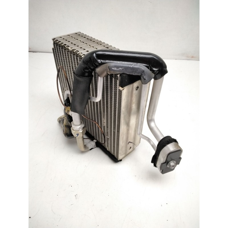 Recambio de evaporador aire acondicionado para nissan serena (c23) 2.3 d referencia OEM IAM 272701C712 950515 
