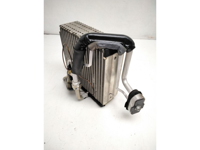 Recambio de evaporador aire acondicionado para nissan serena (c23) 2.3 d referencia OEM IAM 272701C712 950515 