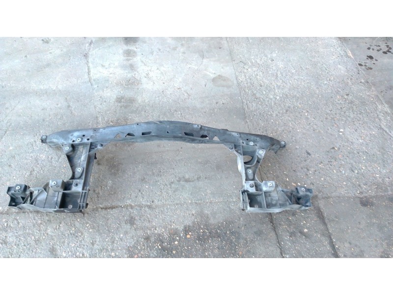 Recambio de panel frontal para mercedes-benz sprinter 3-t furgoneta (b906) 214 cdi (906.611, 906.613) referencia OEM IAM   
