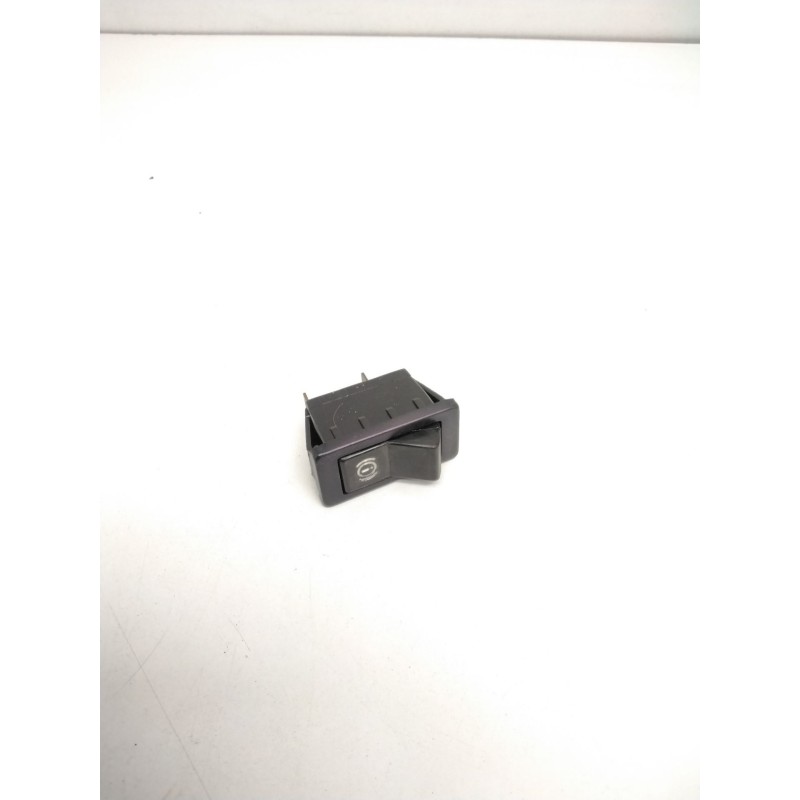 Recambio de varios para nissan patrol gr v wagon (y61) 2.7 td referencia OEM IAM 01505743 INTERRUPTOR CHEQUEO PRESION ACEITE 015