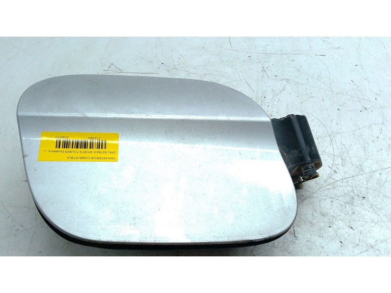 Recambio de tapa exterior combustible para opel astra k sports tourer excellence referencia OEM IAM   