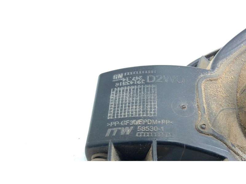 Recambio de tapa exterior combustible para opel astra k sports tourer excellence referencia OEM IAM   