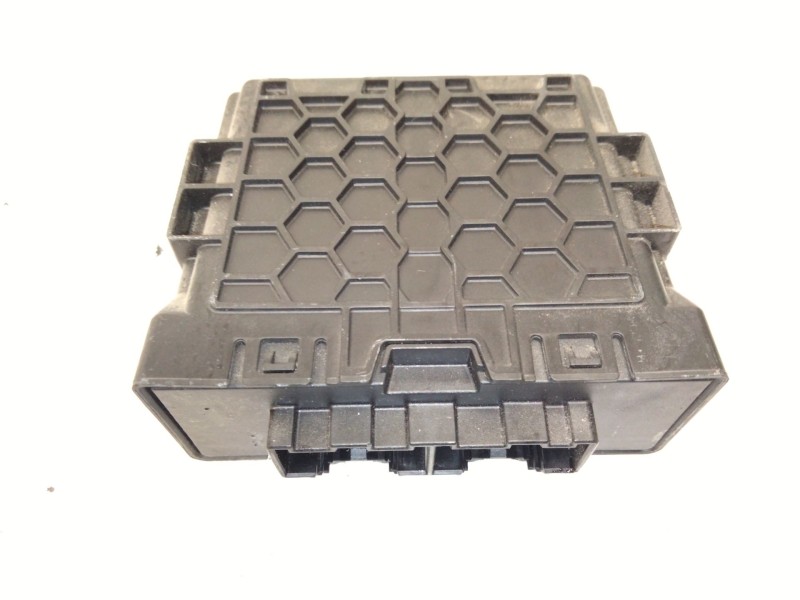 Recambio de modulo electronico para opel astra k sports tourer excellence referencia OEM IAM 13521137  