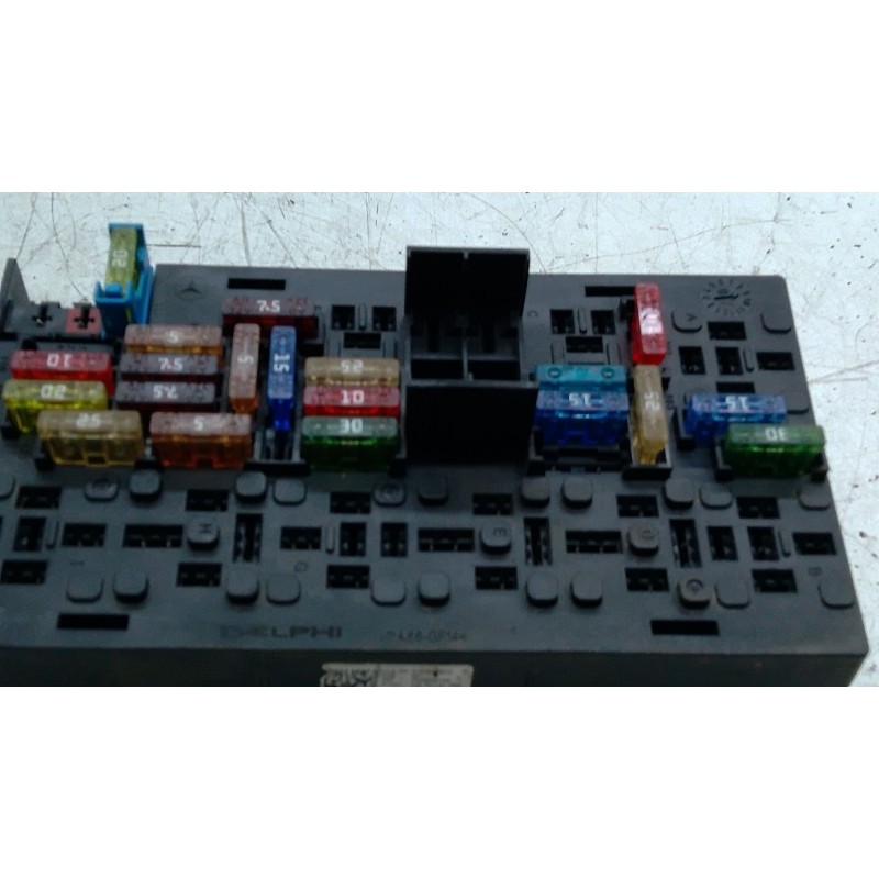 Recambio de caja fusibles para mercedes-benz clase r (w251, v251) r 320 cdi 4-matic (251.022, 251.122) referencia OEM IAM A16454