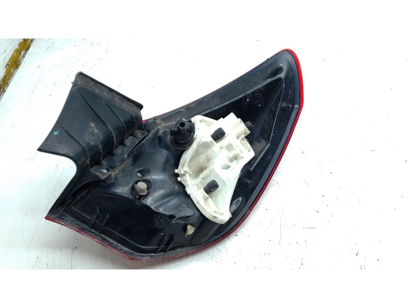 Recambio de piloto trasero izquierdo para opel astra j (p10) 1.7 cdti (68) referencia OEM IAM   