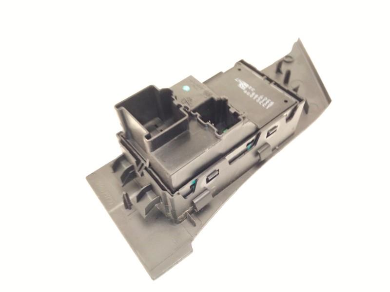 Recambio de mando elevalunas delantero derecho para opel astra j (p10) 1.7 cdti (68) referencia OEM IAM 13301886  