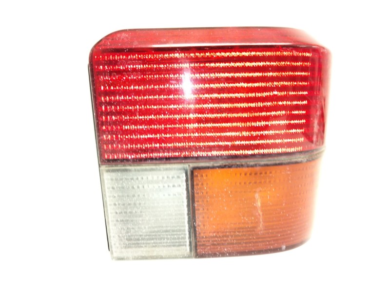 Recambio de piloto trasero derecho para volkswagen t4 bus (mod. 1991) caravelle referencia OEM IAM 70194511  