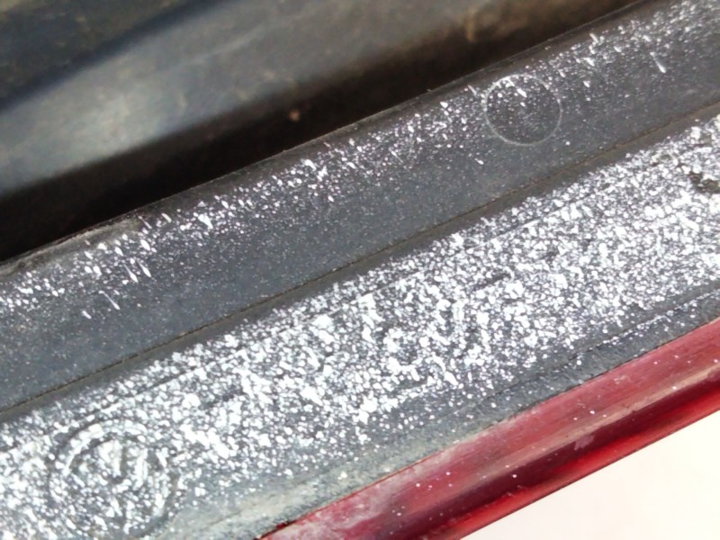 Recambio de piloto trasero izquierdo para volkswagen t4 bus (mod. 1991) caravelle referencia OEM IAM 761945541  