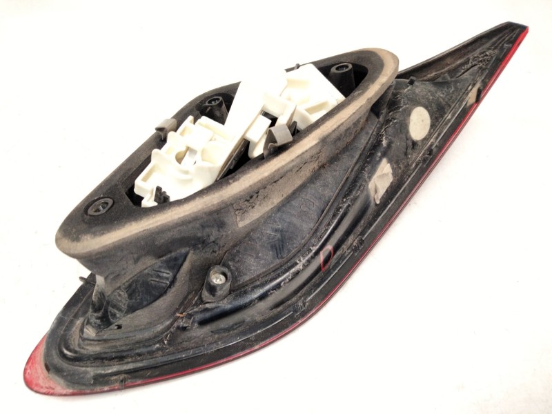 Recambio de piloto trasero derecho porton para opel astra j (p10) 1.7 cdti (68) referencia OEM IAM   