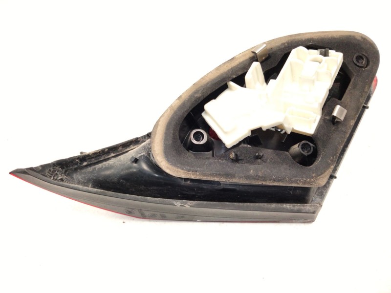 Recambio de piloto trasero derecho porton para opel astra j (p10) 1.7 cdti (68) referencia OEM IAM   