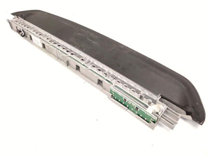 Recambio de luz central de freno para bmw x6 (e71, e72) xdrive 40 d referencia OEM IAM 7207822  