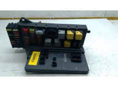Recambio de caja fusibles para mercedes-benz sprinter 3-t furgoneta (b906) 214 cdi (906.611, 906.613) referencia OEM IAM A906900