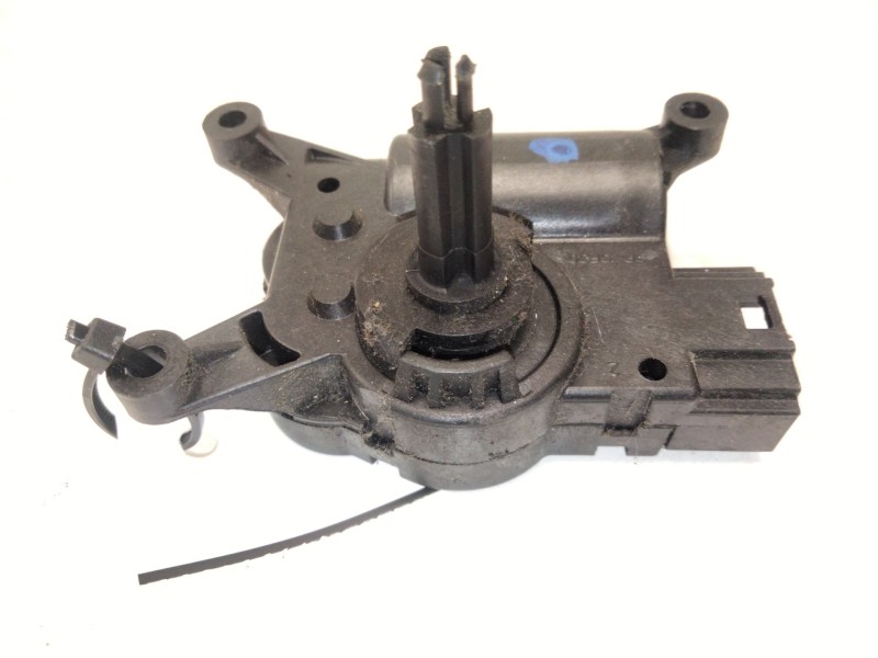 Recambio de motor de trampillas para mercedes-benz sprinter 3-t furgoneta (b906) 214 cdi (906.611, 906.613) referencia OEM IAM V