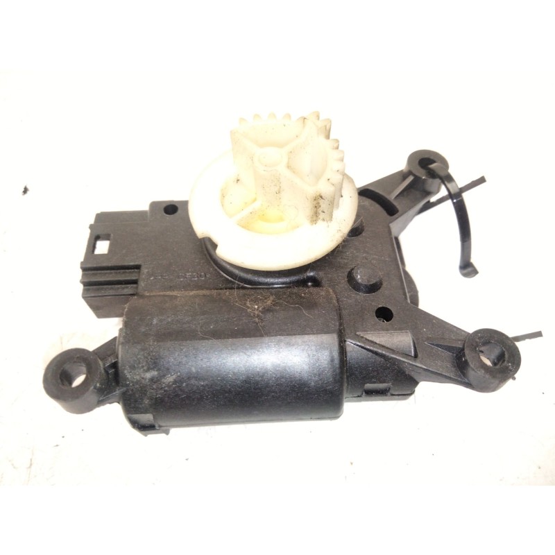 Recambio de motor de trampillas para mercedes-benz sprinter 3-t furgoneta (b906) 214 cdi (906.611, 906.613) referencia OEM IAM U