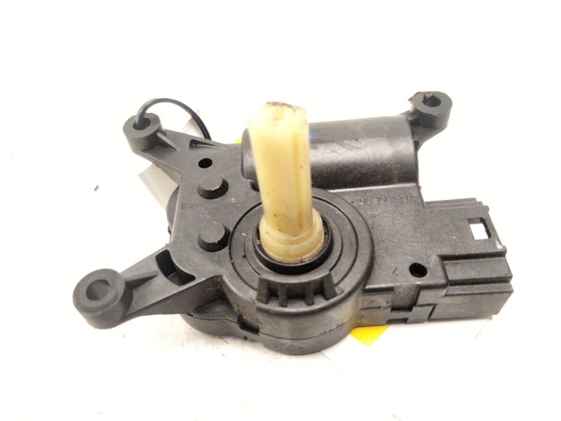 Recambio de motor de trampillas para mercedes-benz sprinter 3-t furgoneta (b906) 214 cdi (906.611, 906.613) referencia OEM IAM V