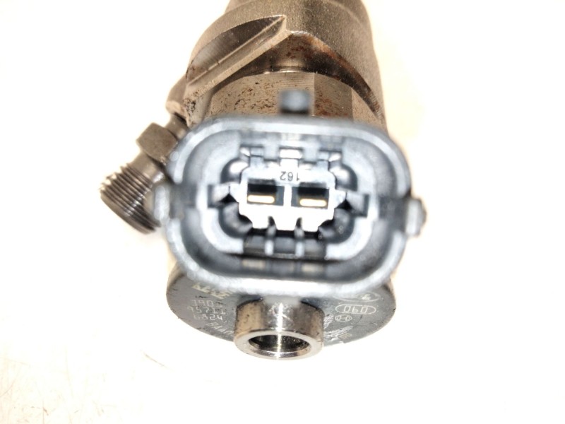 Recambio de inyector para land rover range rover velar (l560) 2.0 d240 sd4 4x4 referencia OEM IAM G4D39K546BB 0445110701 