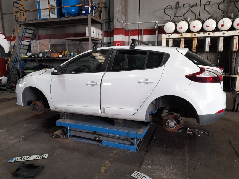 renault megane iii hatchback (bz0/1_, b3_) del año 2015