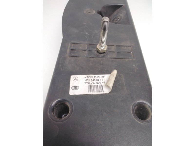 Recambio de piloto trasero izquierdo para mercedes-benz actros referencia OEM IAM 0015406270 2VD00750045 