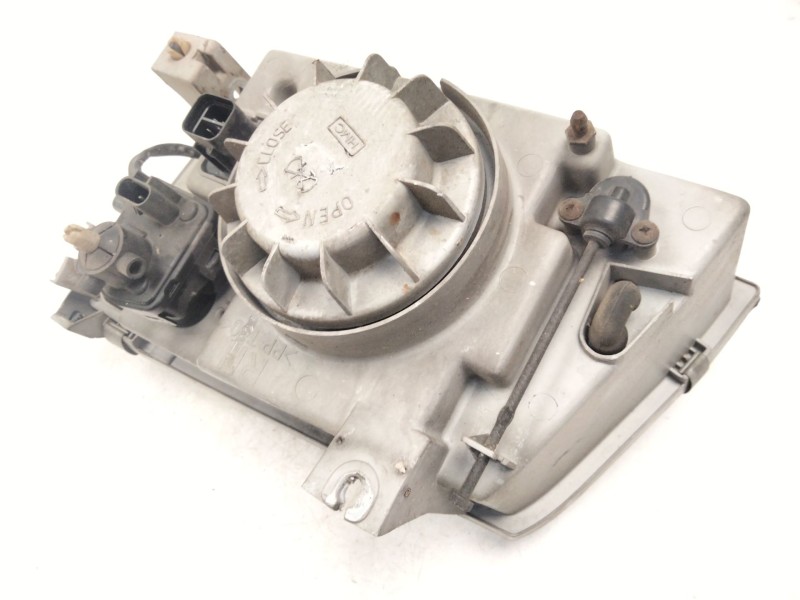 Recambio de faro derecho para mitsubishi galloper (jk-01) 2.5 td intercooler referencia OEM IAM HR804250  