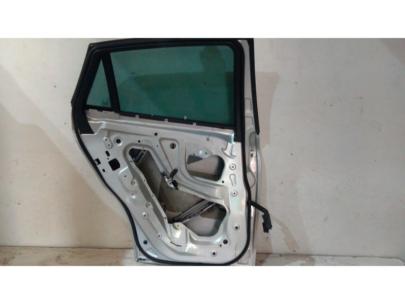 Recambio de puerta trasera izquierda para bmw x6 (e71, e72) xdrive 40 d referencia OEM IAM   