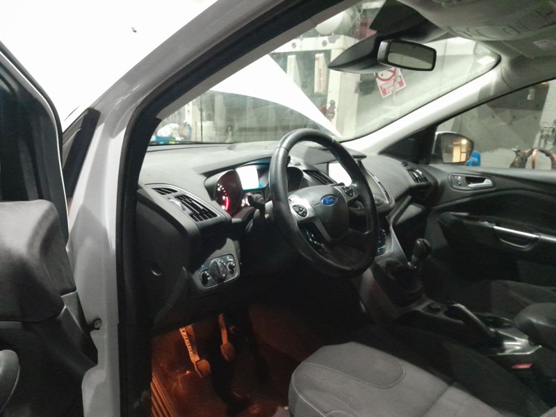 ford kuga ii (dm2) del año 2016