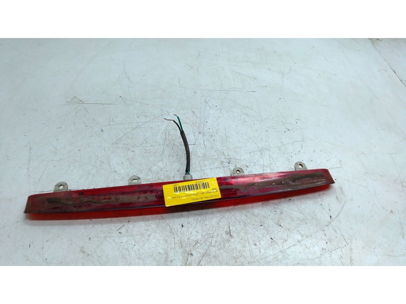 Recambio de luz central de freno para mitsubishi galloper (jk-01) 2.5 td intercooler referencia OEM IAM   