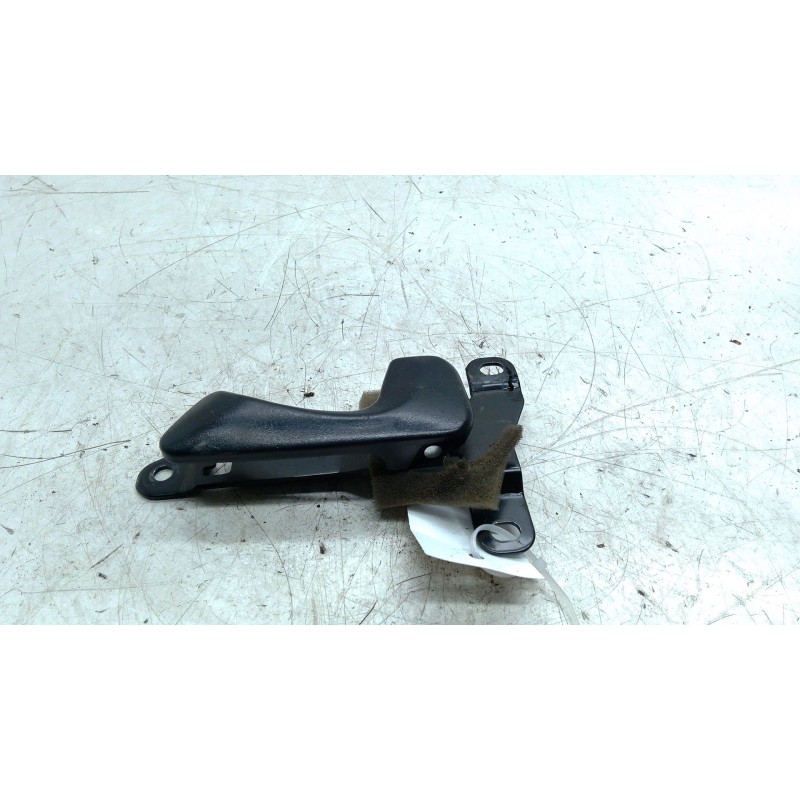 Recambio de maneta interior trasera derecha para mitsubishi galloper (jk-01) 2.5 td intercooler referencia OEM IAM   