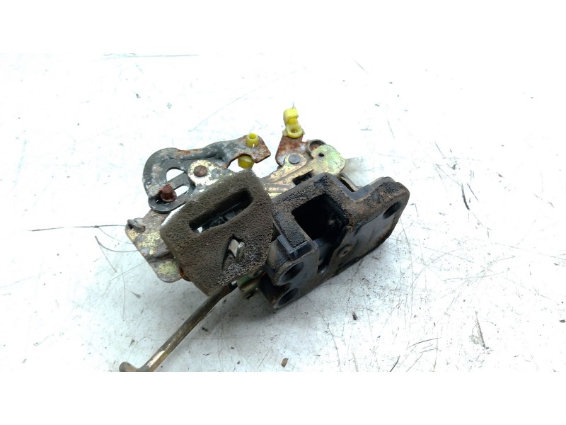 Recambio de cerradura puerta trasera derecha para mitsubishi galloper (jk-01) 2.5 td intercooler referencia OEM IAM   