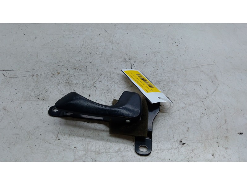 Recambio de maneta interior delantera derecha para mitsubishi galloper (jk-01) 2.5 td intercooler referencia OEM IAM   