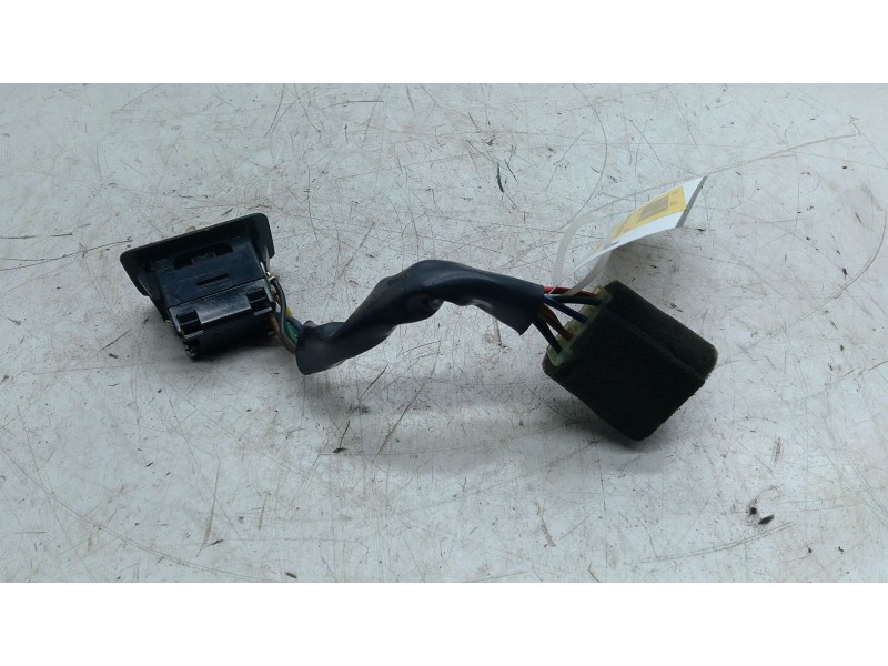 Recambio de mando elevalunas delantero derecho para mitsubishi galloper (jk-01) 2.5 td intercooler referencia OEM IAM   