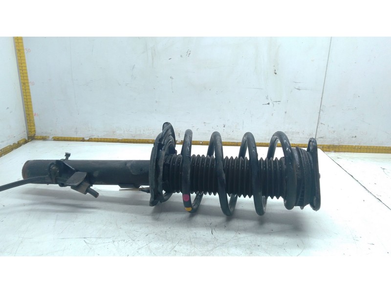 Recambio de amortiguador delantero derecho para ford kuga ii (dm2) 2.0 tdci referencia OEM IAM   