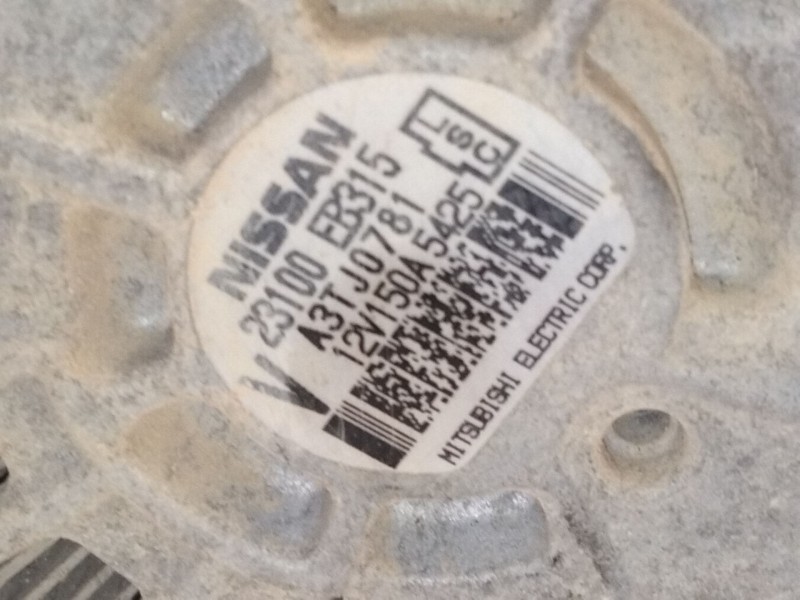 Recambio de alternador para nissan pathfinder iii (r51) 2.5 dci referencia OEM IAM 23100EB315  