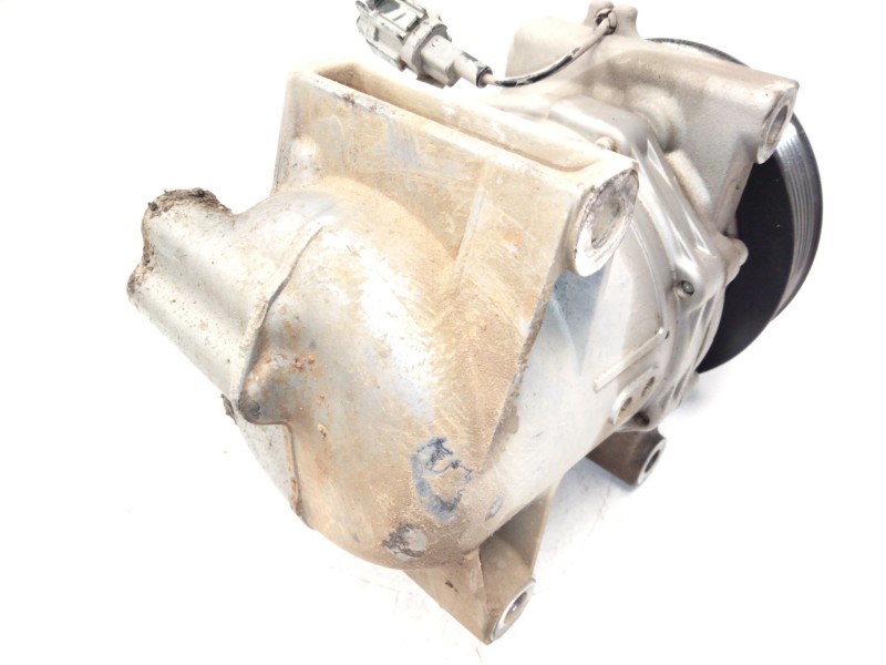 Recambio de compresor aire acondicionado para nissan pathfinder iii (r51) 2.5 dci referencia OEM IAM 92600EB40  