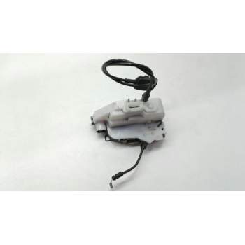 Recambio de cerradura puerta delantera derecha para renault scenic ii i- music referencia OEM IAM 8200119121  