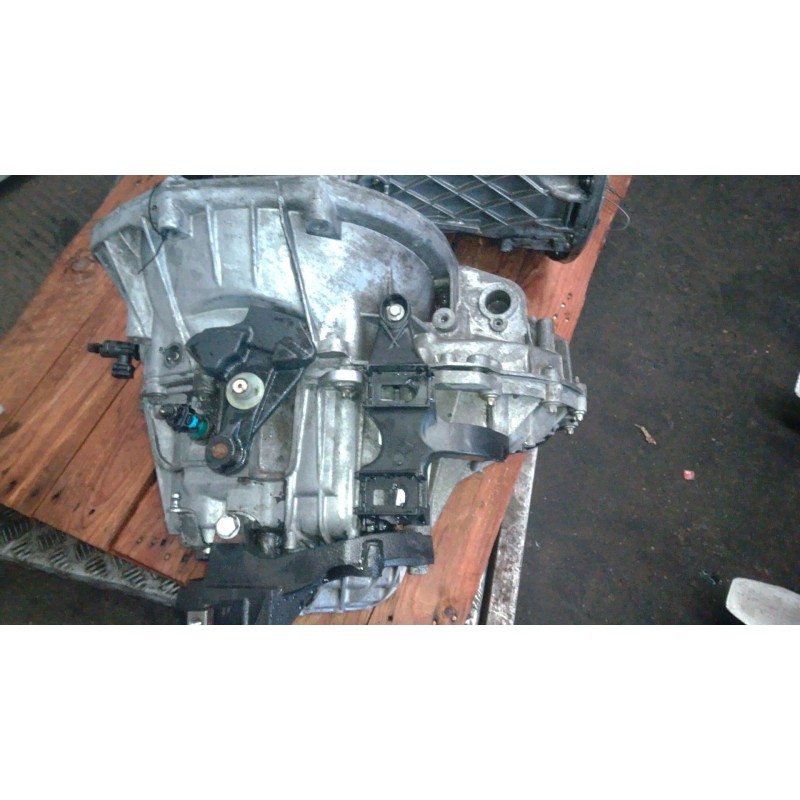 Recambio de caja cambios para renault master iii furgoneta (fv) 2.3 dci 125 fwd (fv0c, fv0d, fv0g, fv0h, fv0j, fv0k) referencia 