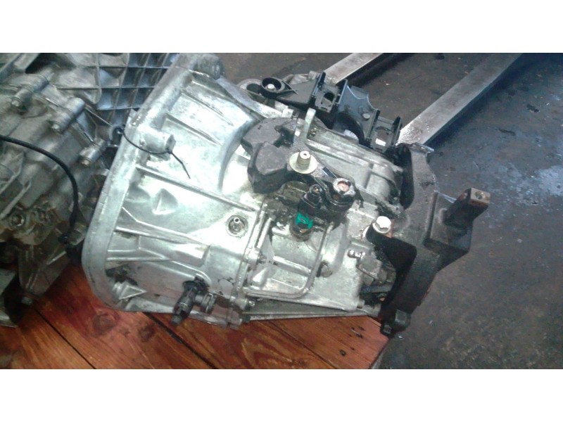 Recambio de caja cambios para renault master iii furgoneta (fv) 2.3 dci 125 fwd (fv0c, fv0d, fv0g, fv0h, fv0j, fv0k) referencia 