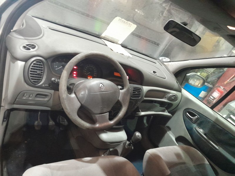 renault megane scénic (ja0/1_) del año 2002
