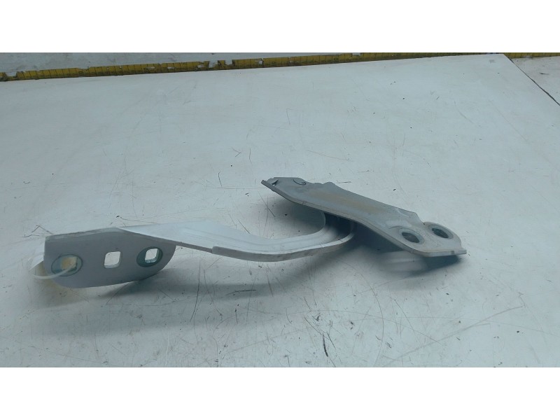Recambio de bisagra capot delantero izquierdo para ford kuga ii (dm2) 2.0 tdci referencia OEM IAM BM51A16801  