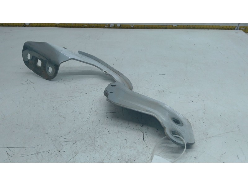 Recambio de bisagra capot delantero derecho para ford kuga ii (dm2) 2.0 tdci referencia OEM IAM BM51A16800  