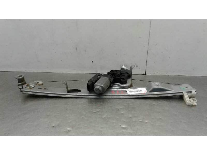 Recambio de elevalunas delantero derecho para renault scenic ii i- music referencia OEM IAM 8200646840  