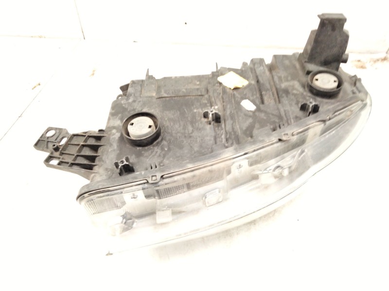 Recambio de faro derecho para ford kuga ii (dm2) 2.0 tdci referencia OEM IAM CV4413W029AE  