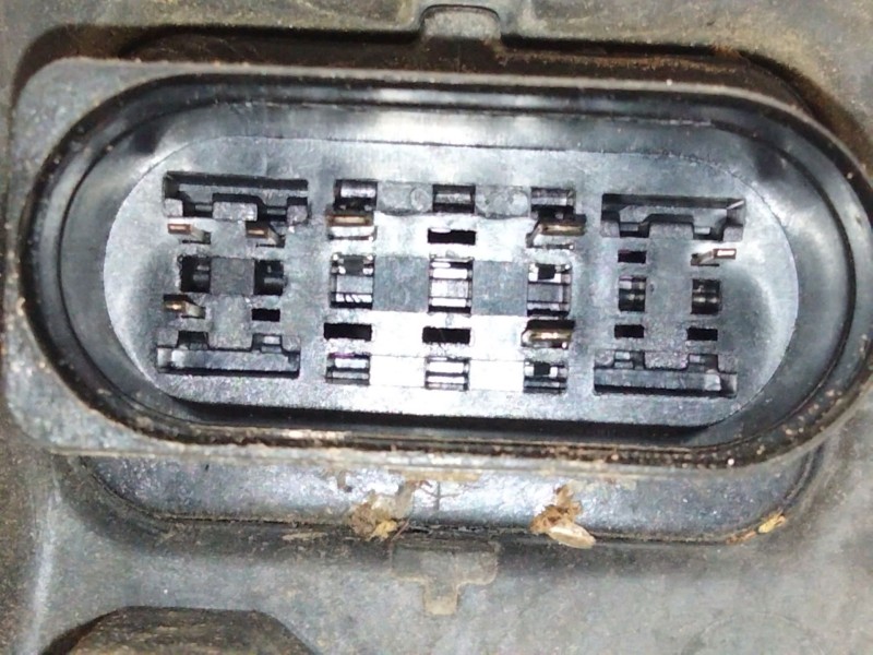 Recambio de faro derecho para ford kuga ii (dm2) 2.0 tdci referencia OEM IAM CV4413W029AE  