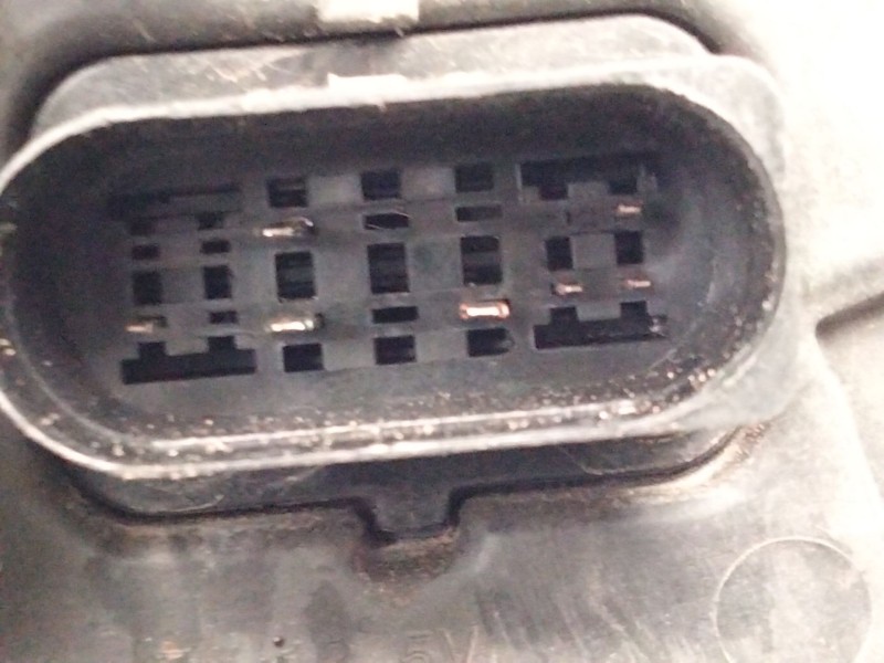 Recambio de faro izquierdo para ford kuga ii (dm2) 2.0 tdci referencia OEM IAM 90046832  