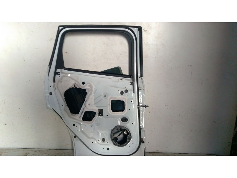 Recambio de puerta trasera izquierda para ford kuga ii (dm2) 2.0 tdci referencia OEM IAM   