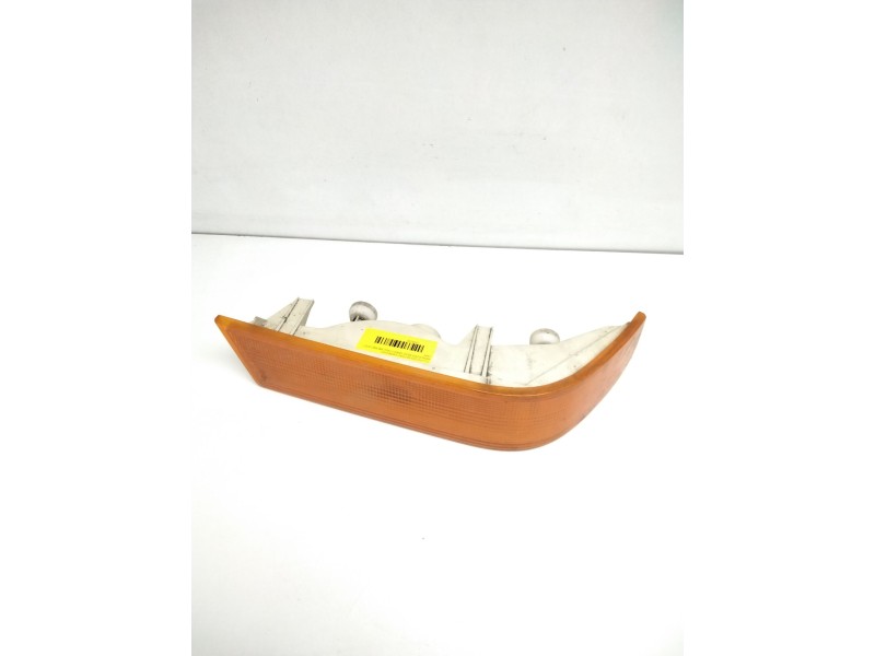 Recambio de piloto delantero derecho para mercedes-benz vario (tw2) bm 668 / 670 referencia OEM IAM 6708200621  