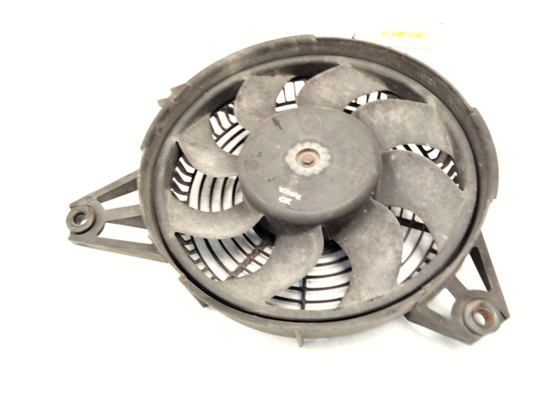 Recambio de electroventilador para hyundai h-1 / starex autobús (a1) 2.5 td referencia OEM IAM   